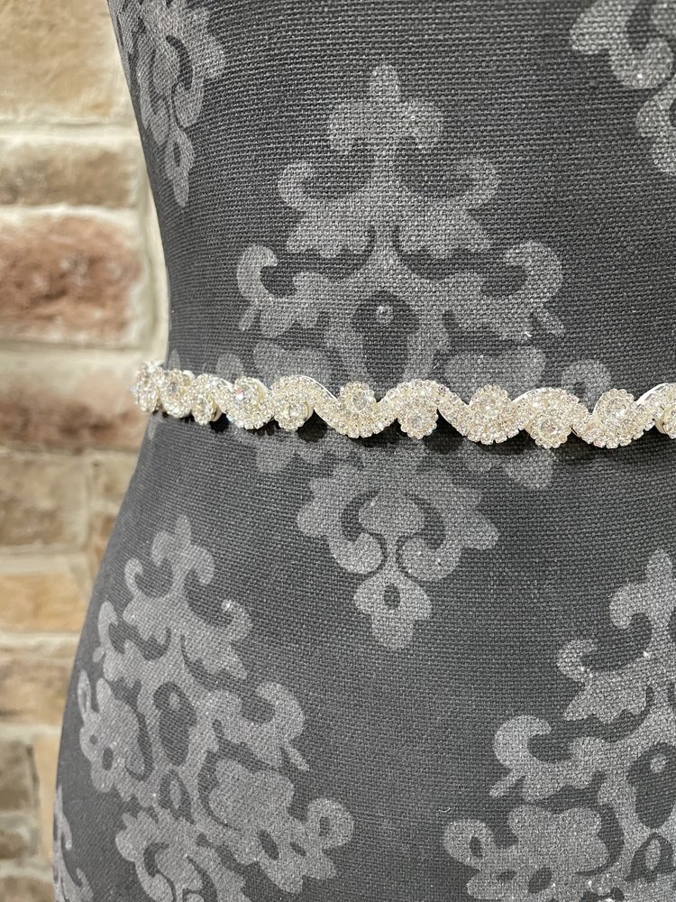 Miro Silver Crystal Rhinestone Curves and Stones Wedding Belt/ Headband