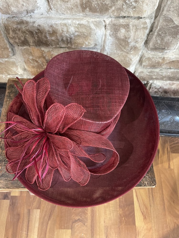 Sophia Collection Burgundy Adjustable Daisy Feather Loop Flax Sinamay Hat O/S