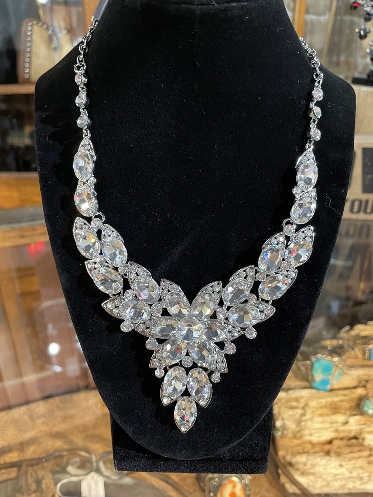 Silver Clear Stone Cynthia Necklace