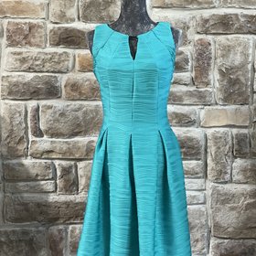 Gabby Skye Teal Textured Silver Bar Pleat Dress, Size 6