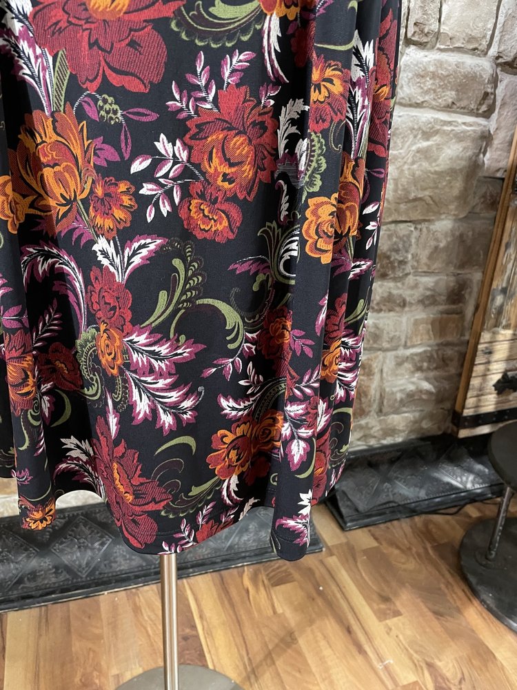 Connected Apparel Black Red Floral 3/4 Sleeve Dress, Size 20W