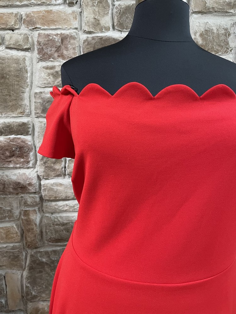 B Darlin Red Scalloped Off the Shoulder Dress, Size 24W
