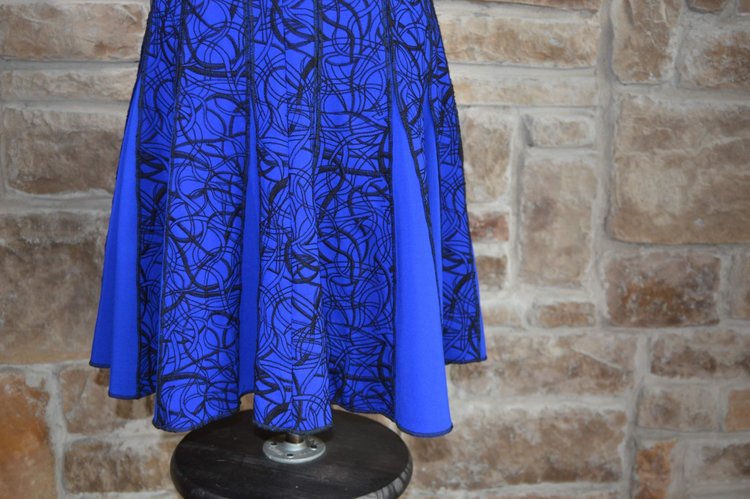 Tadashi Shoji Blue and Black Lined Flared Bottom Dress, Size M