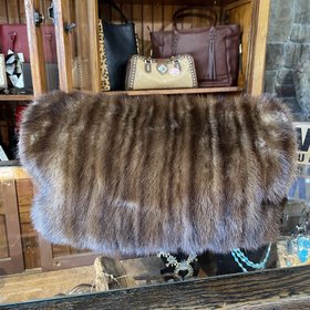 Mahogany Mink Muff, 14" Wide
