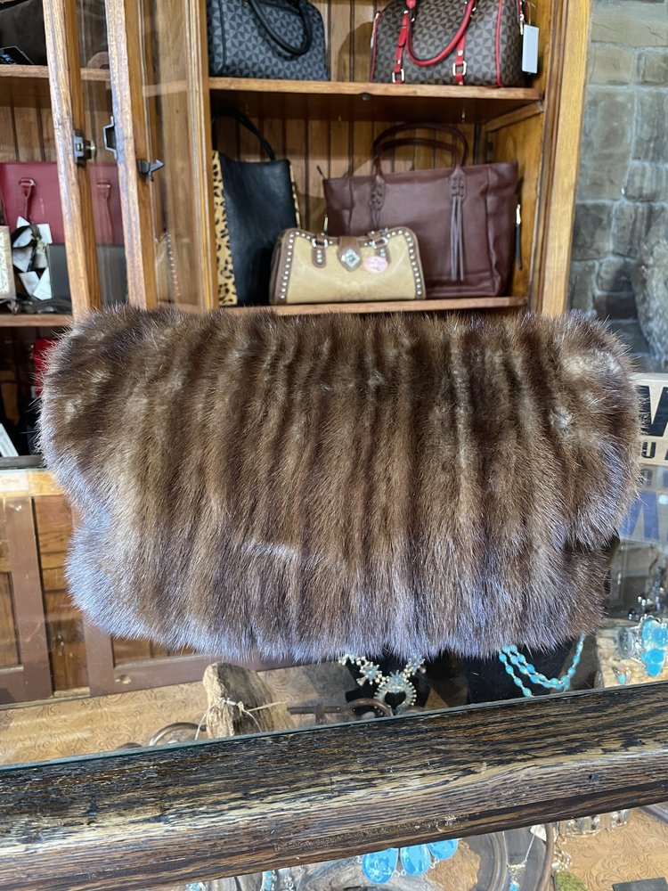 Mahogany Mink Muff, 14" Wide