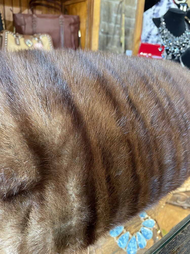 Mahogany Mink Muff, 14" Wide