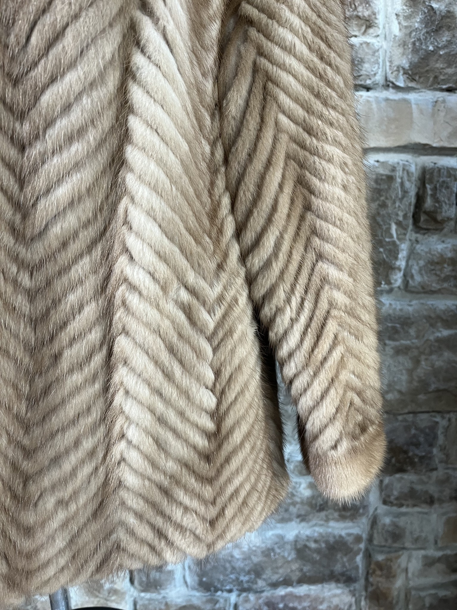 Hemline Fur Coat Fabric Hook and Eyes Beige - Higgs and Higgs