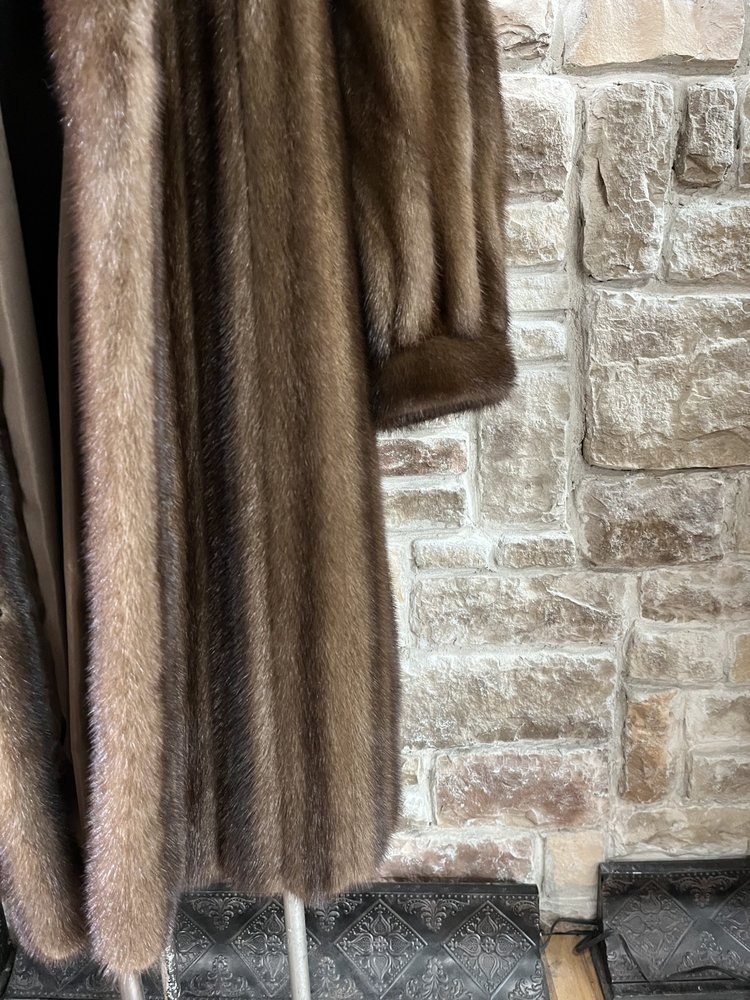 mary mcfaddey Light Mahogany Mink 3/4 Coat, Size XL
