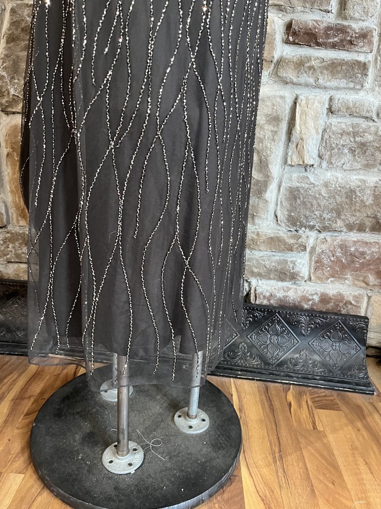 Jkara Gray Wave Beaded Bottom With Pointed Beaded Collar Gown,  Size 18