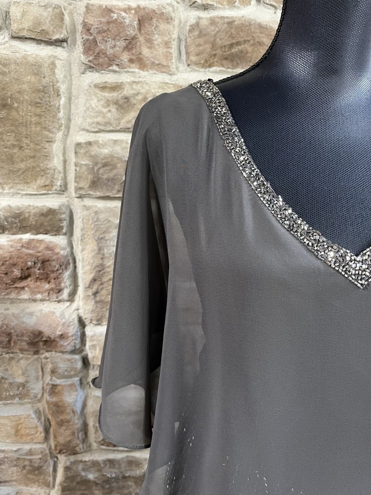 Jkara Gray Wave Beaded Bottom With Pointed Beaded Collar Gown,  Size 18