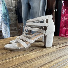 Bella Vita Tan Suede Tri-Strap Block Heel, Size 8.5