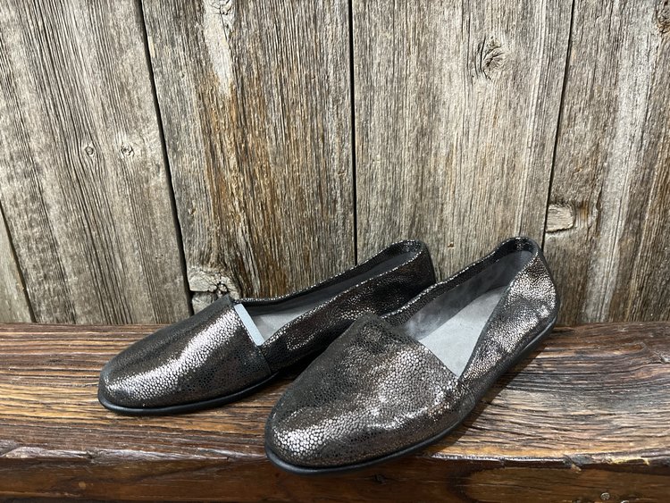 Aerosole Silver Aerosole Flats, Size 10