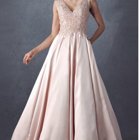 Bicici & Coty Pink Lace and Pearl Embellished Mesh Back Gown w/Pockets, Size 2XL