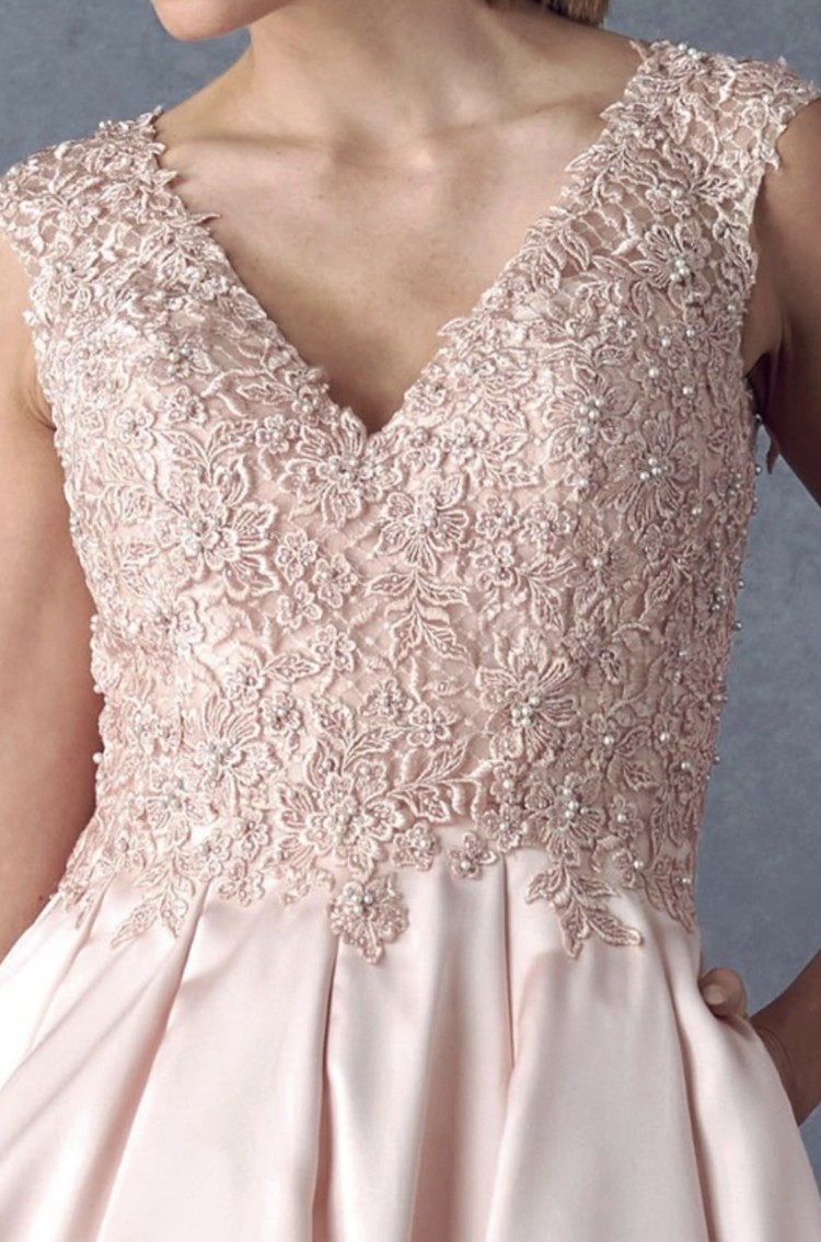 Bicici & Coty Pink Lace and Pearl Embellished Mesh Back Gown w/Pockets, Size 2XL