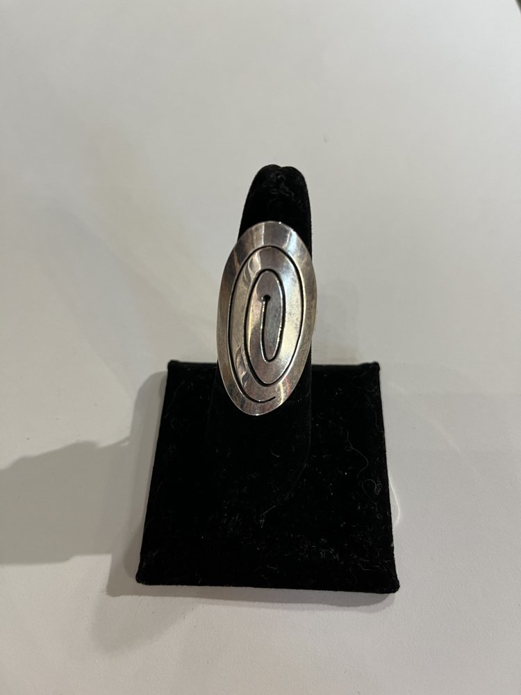 Silver Oval Spiral Ring, Size 6.5