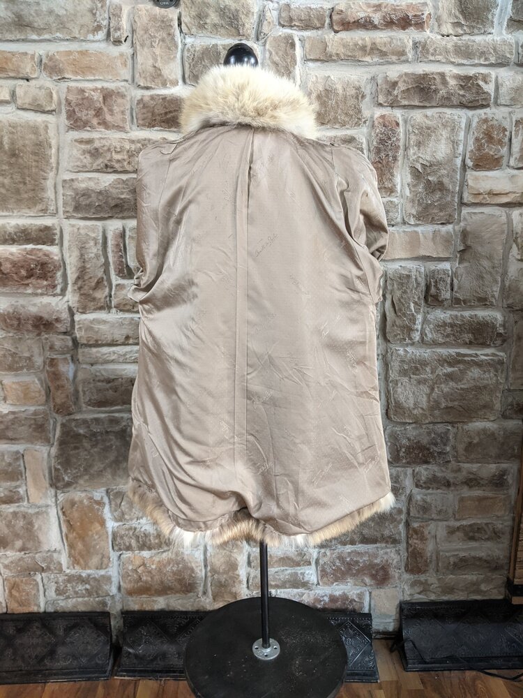 Coyote Stroller with Shawl Collar, Size 3X