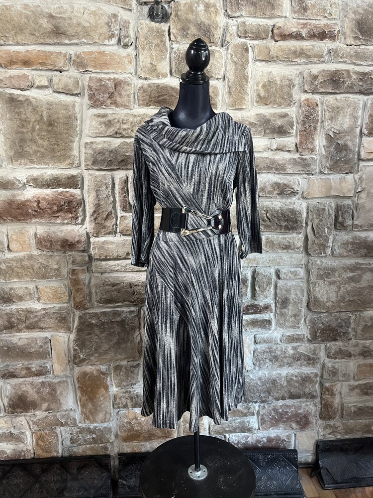 Signature Gray and Black Long-Sleeve Sweater Dress , Size XL