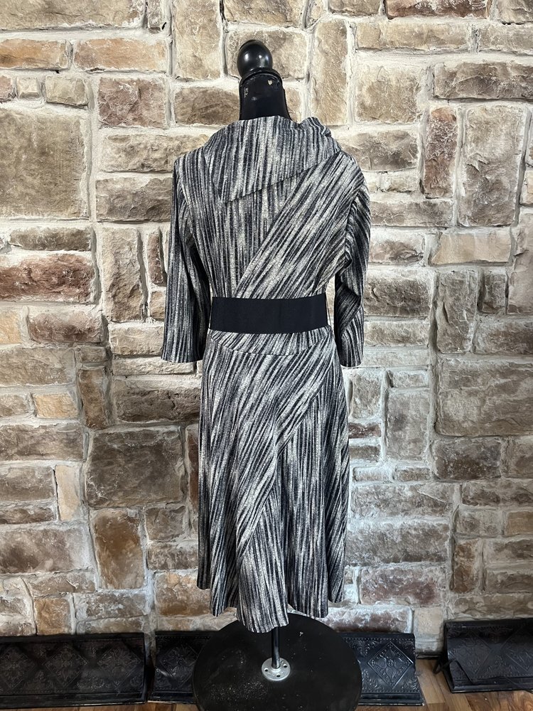 Signature Gray and Black Long-Sleeve Sweater Dress , Size XL