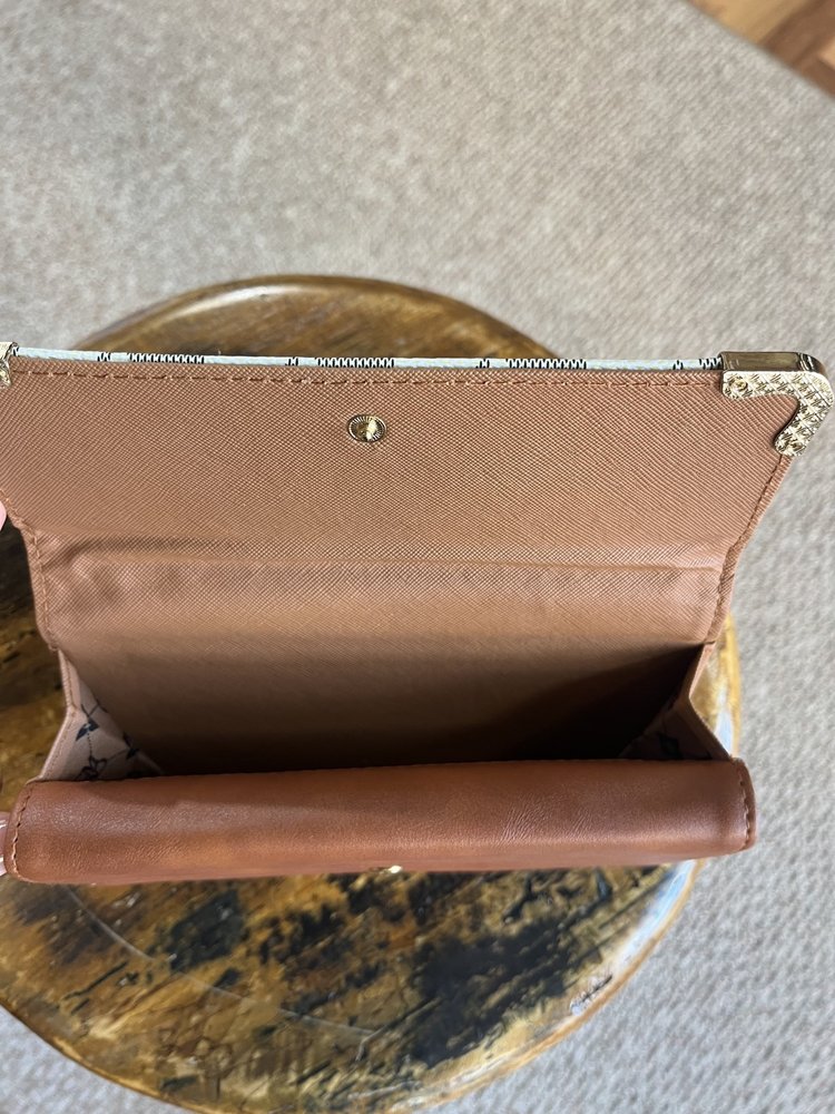 Luxie Collection Cream and Gray Trifold Long Clutch Wallet w/ Gold Hardware