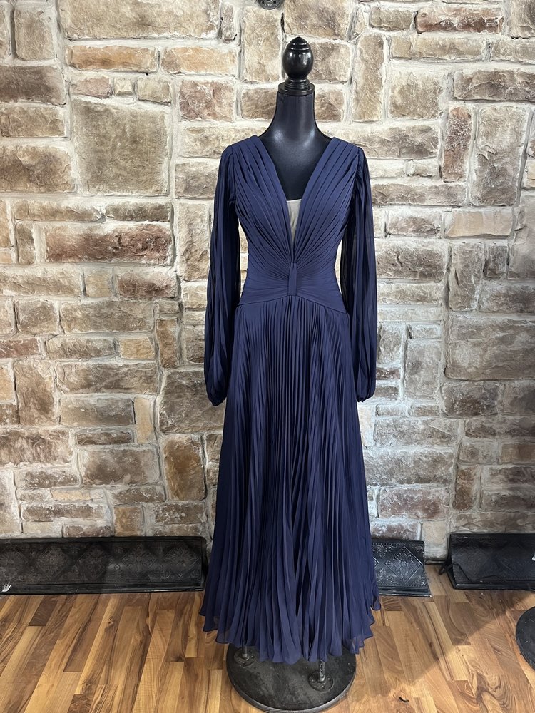 Mingda's Dresses Navy Accordion Pleated Long Sleeve w/ Deep V Gown, Size 6