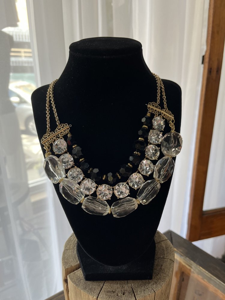 Ava Claire Chunky Statement Necklace