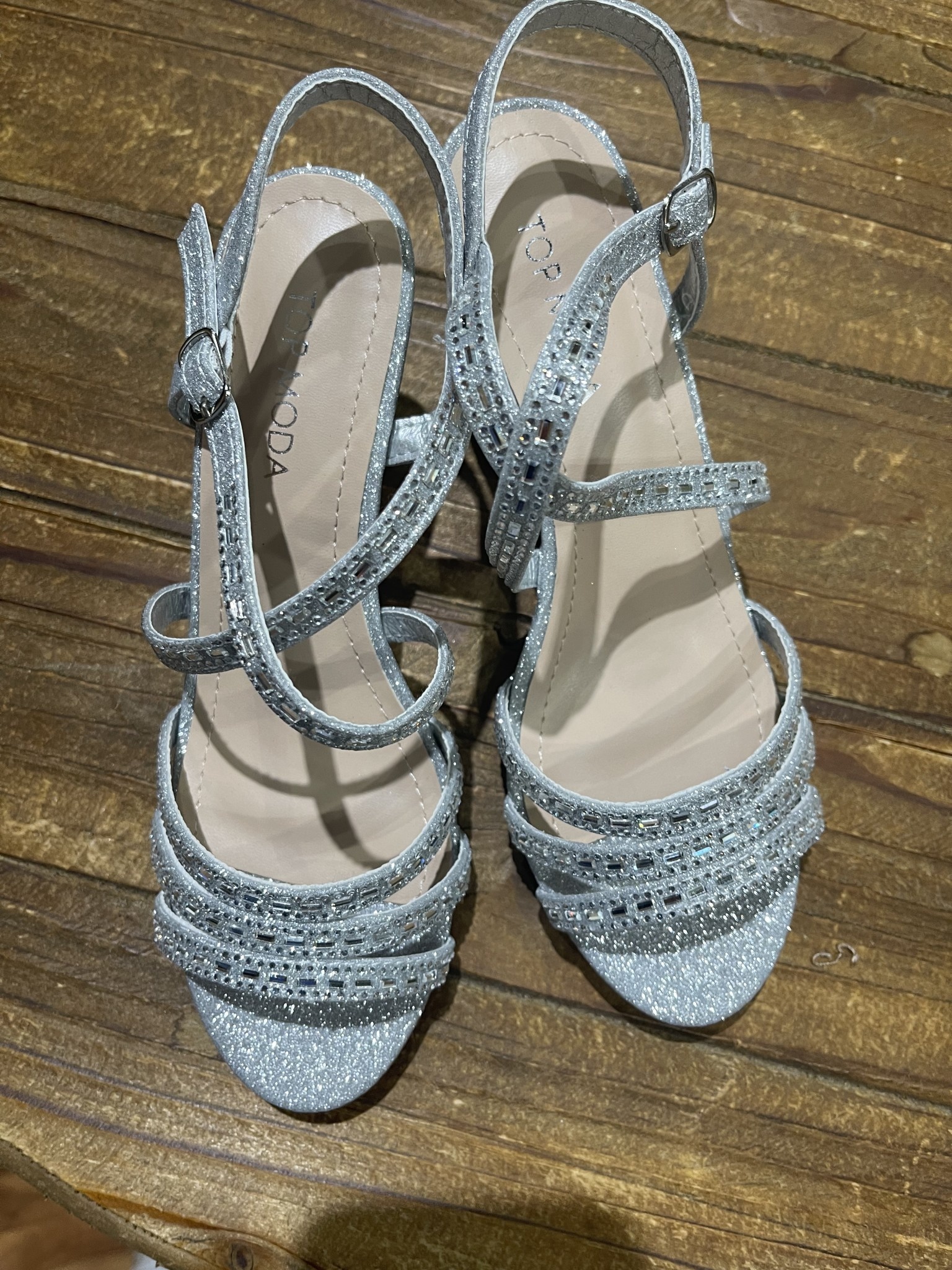 IDIFU Safina 2 Inch High Heels HEELED Sandals Dress Shoes SILVER GLITTER SZ  9.5 – Caleb's Treasures