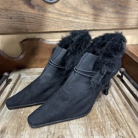 Pierre Dumas Black Suede Faux Fur Heeled Booties Size 8.5