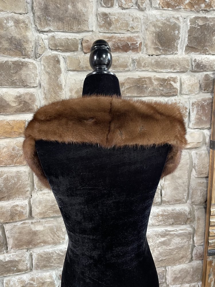 Dark Ranch Mink Double Twist Collar 41Inches