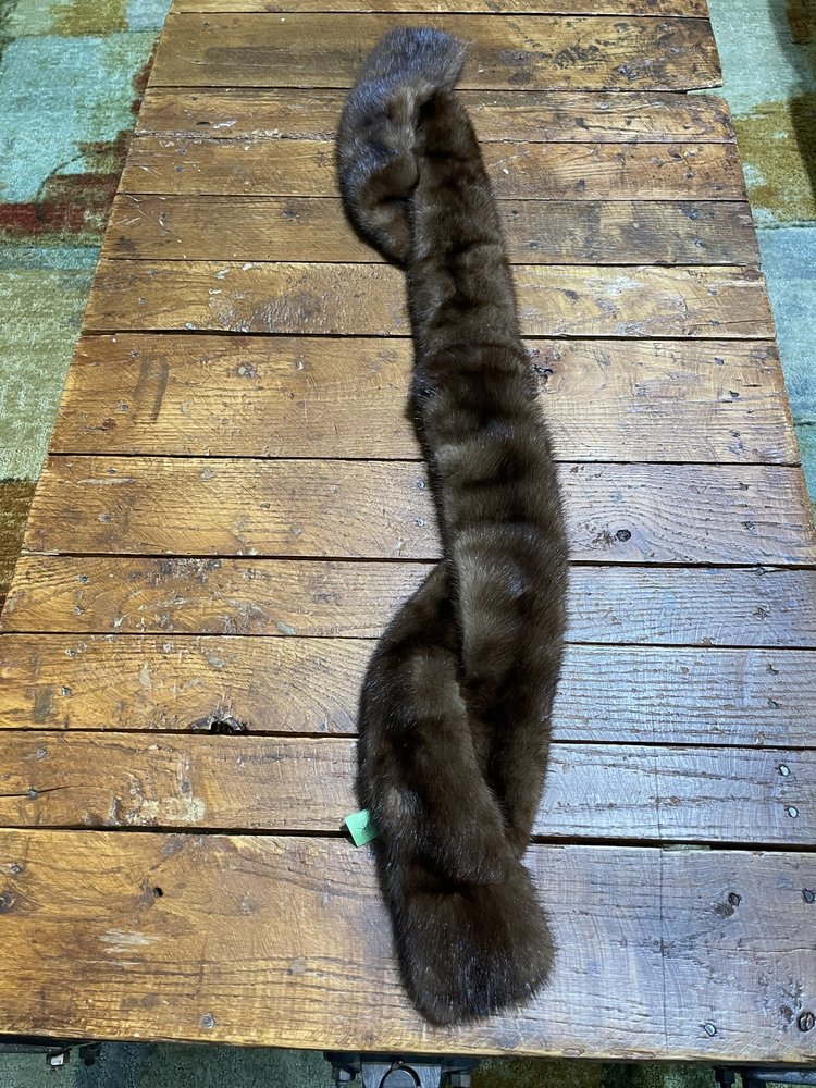 Dark Ranch Mink Double Twist Collar 41Inches