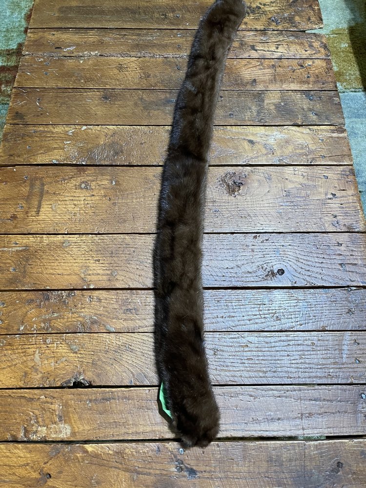 Dark Ranch Mink Collar  38 1/2 Inches