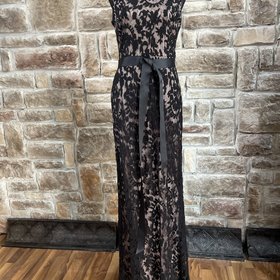 Adrianna Papell Black Lace Beige Underlay Mermaid Gown, Size 6