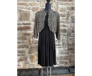 jessica howard black and gold dress Jessica Howard Short Printed 2 Piece Dress Set main image 0