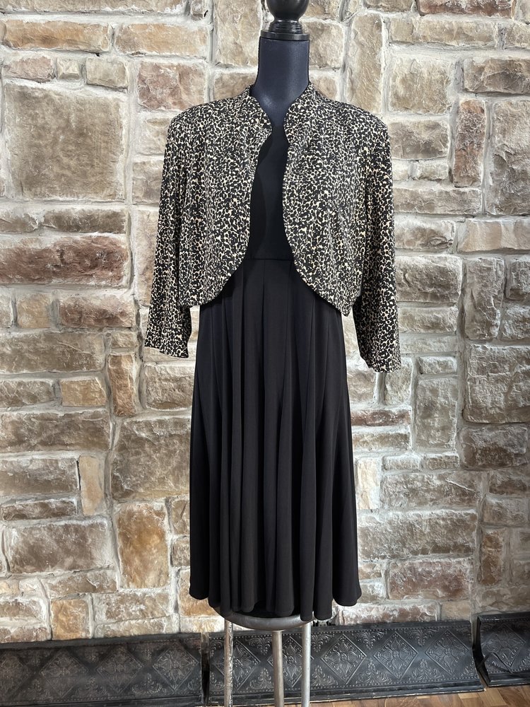 Jessica Howard Black Empire Dress with Print Jacket, Size 16