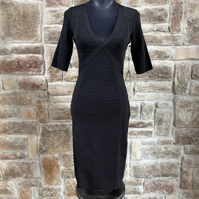 Adrianna Papell Black V-Neck Stretch Knit Dress, Size Small