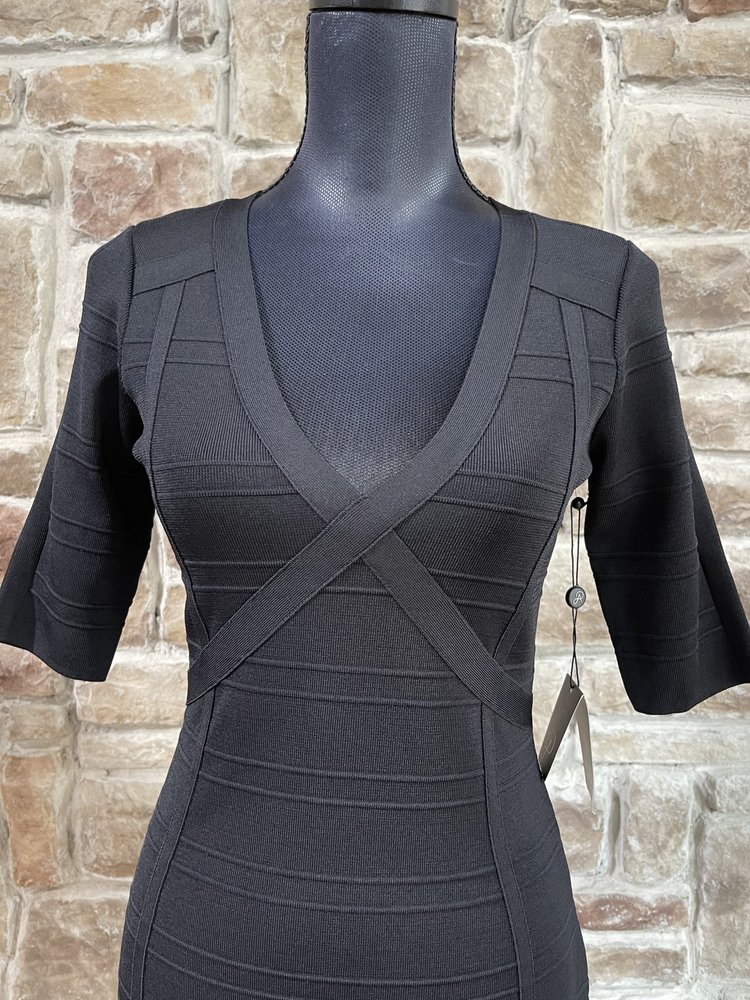 Adrianna Papell Black V-Neck Stretch Knit Dress, Size Small