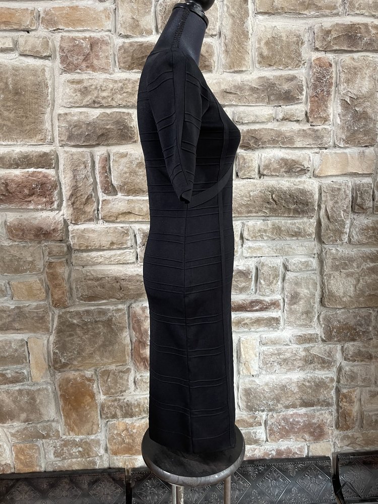 Adrianna Papell Black V-Neck Stretch Knit Dress, Size Small