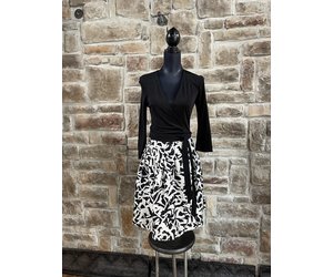 Diane vonFurstenberg Black with White Print Diane von Diane vonFurstenberg Black with White Print Diane von