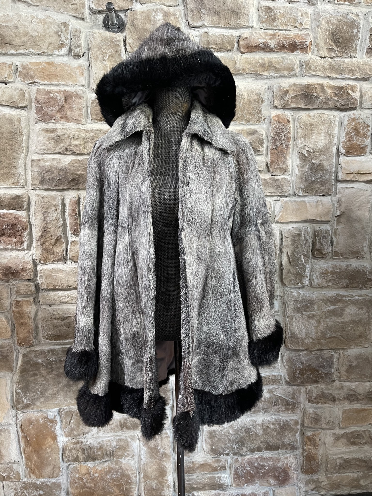 Bertigo Shop Wolf Silver Down Filled Coat Slv / XL