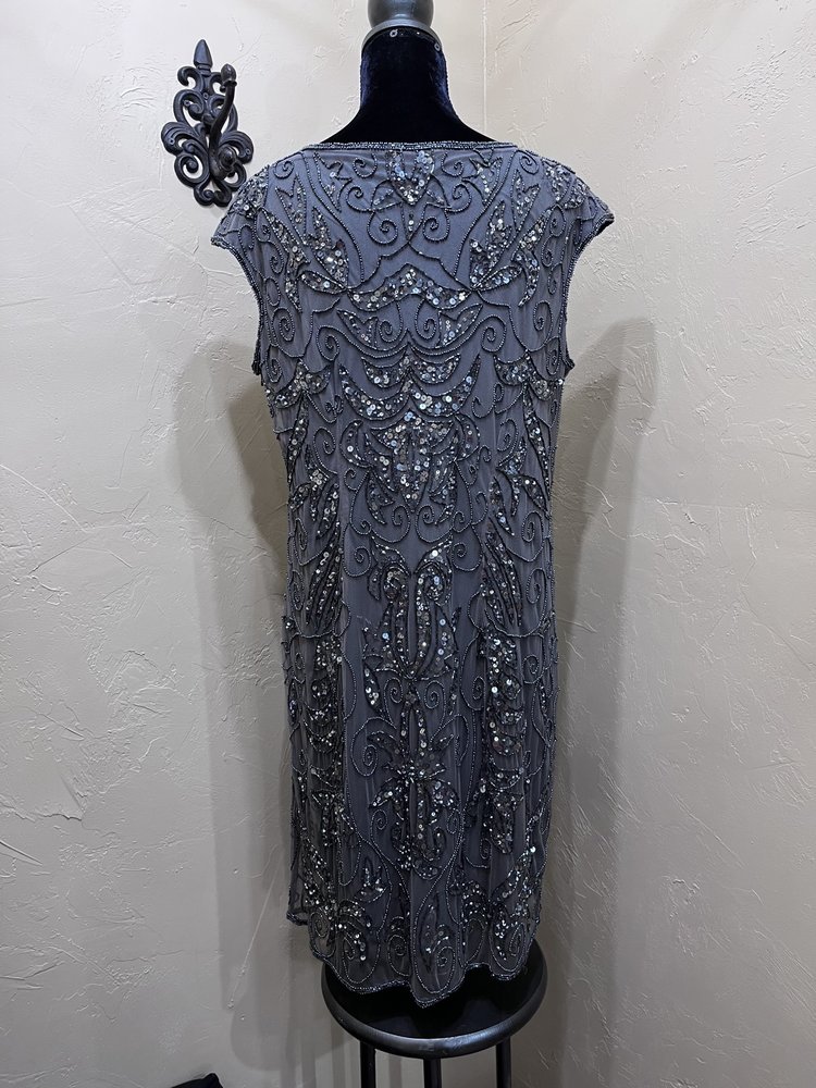 Pisarro Nights Gray Beaded Shift Dress, Size 14