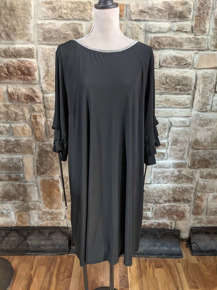 Roz & Ali Black Dress with Rhinestone Collar, Size 24W
