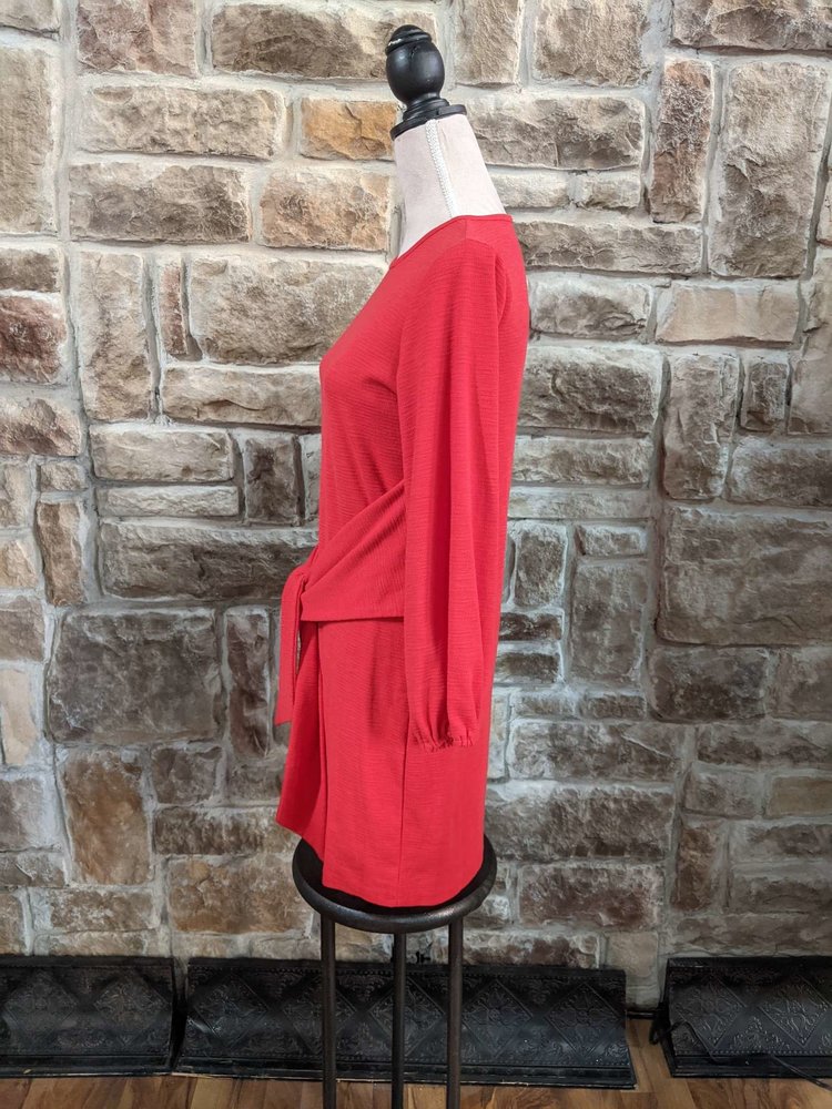 R. Vivimos Red Textured Tie-Front Waist Dress, Size Med