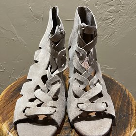 Zodiac Taupe Faux Suede Camila Sandal, Size 10