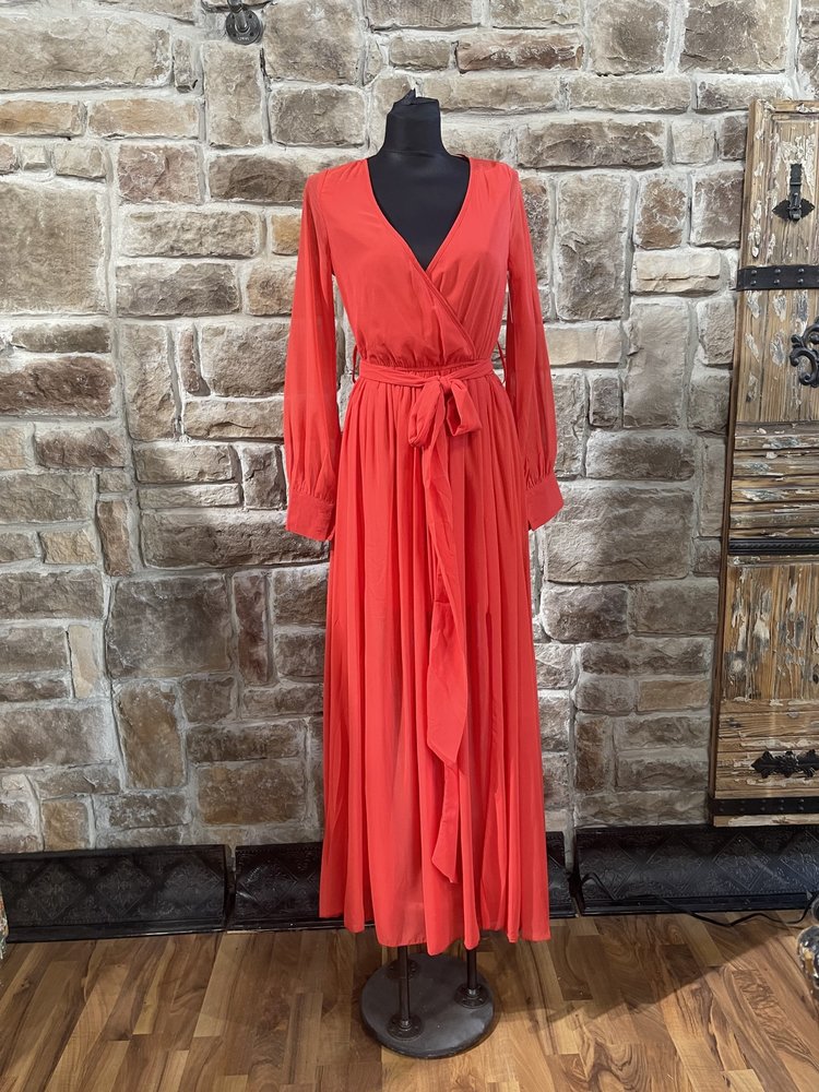 Big Hit Fashion Tomato Red Long Sleeve Maxi Dress