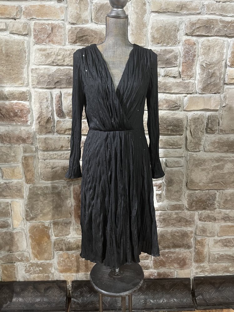 Adrianna Papell Black Crinkle Dress with Sequins, Size 8