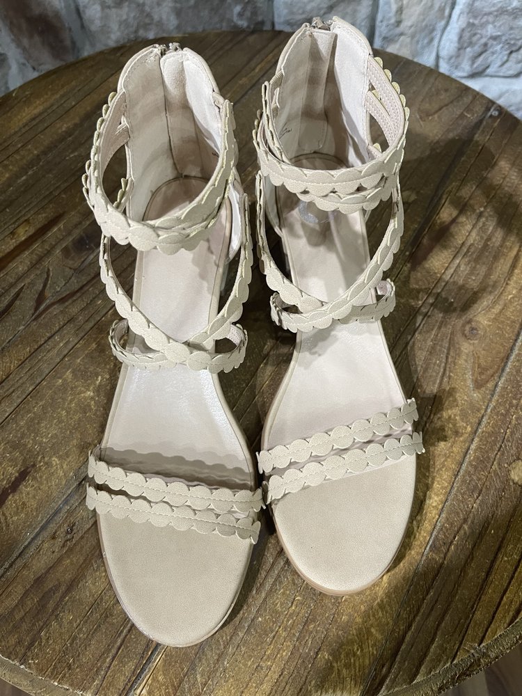 Journee Tan Scalloped Strap Sandals, Size 11