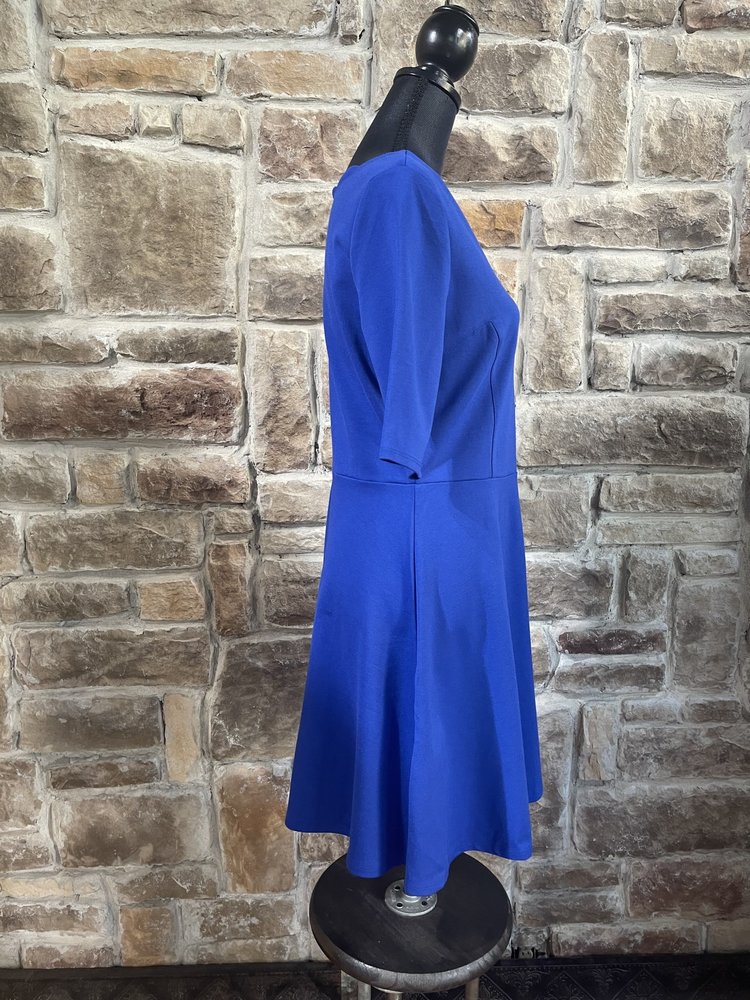 Monteau Royal Blue Dress with Scallop Neck Line Size Petite L