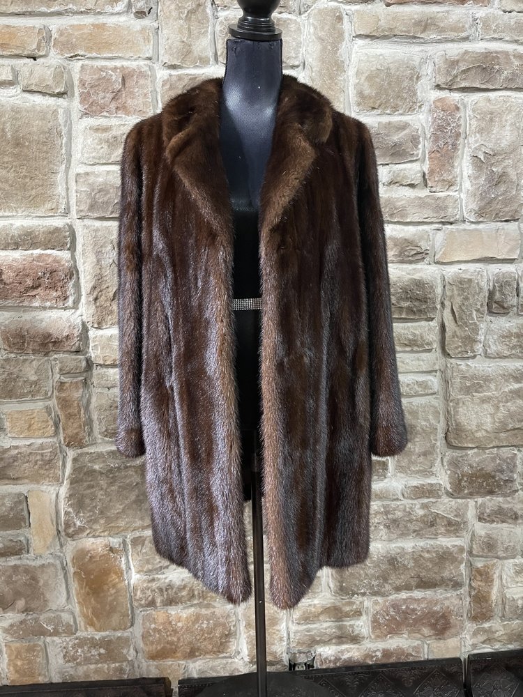 Max Gunzel Dark Ranch Mink with Notched Collar, Size M