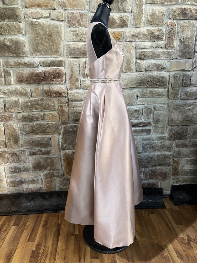 Nicole Miller Champagne Gown with Jewel Belt and Pockets, Size 2