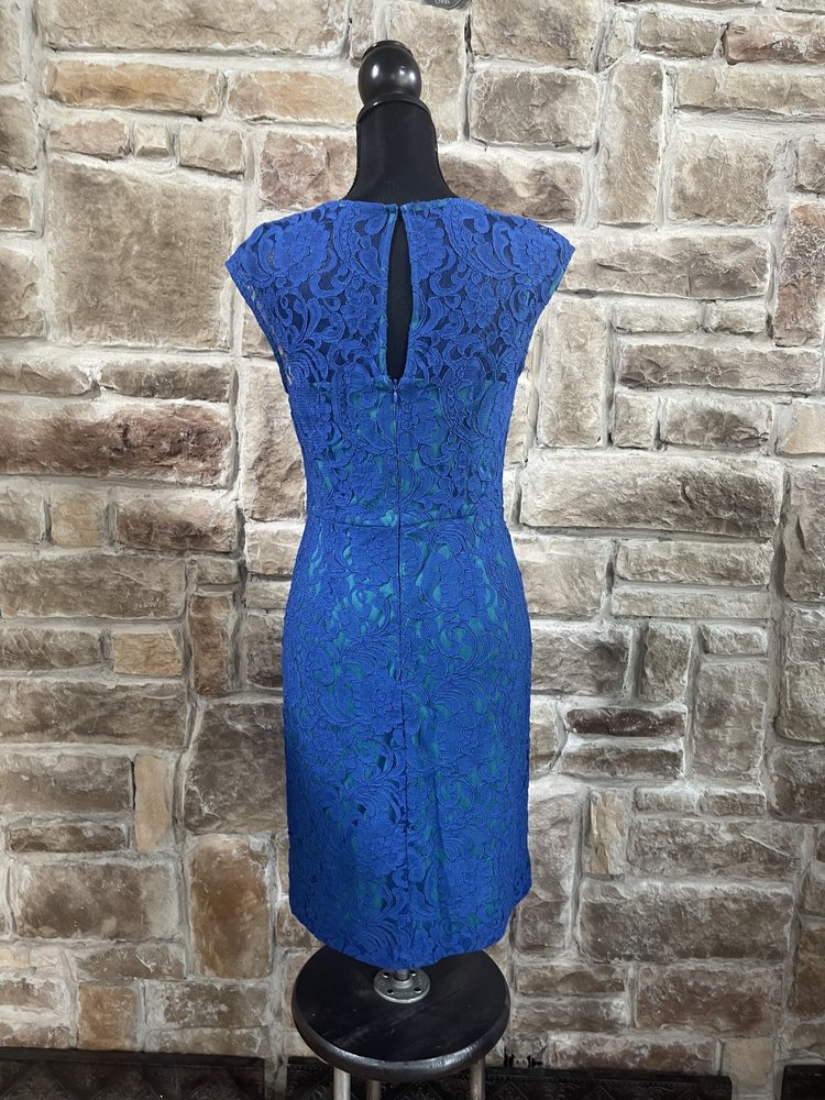 Ivy & Blu Blue and Aqua Lace Overlay Dress, Size 6
