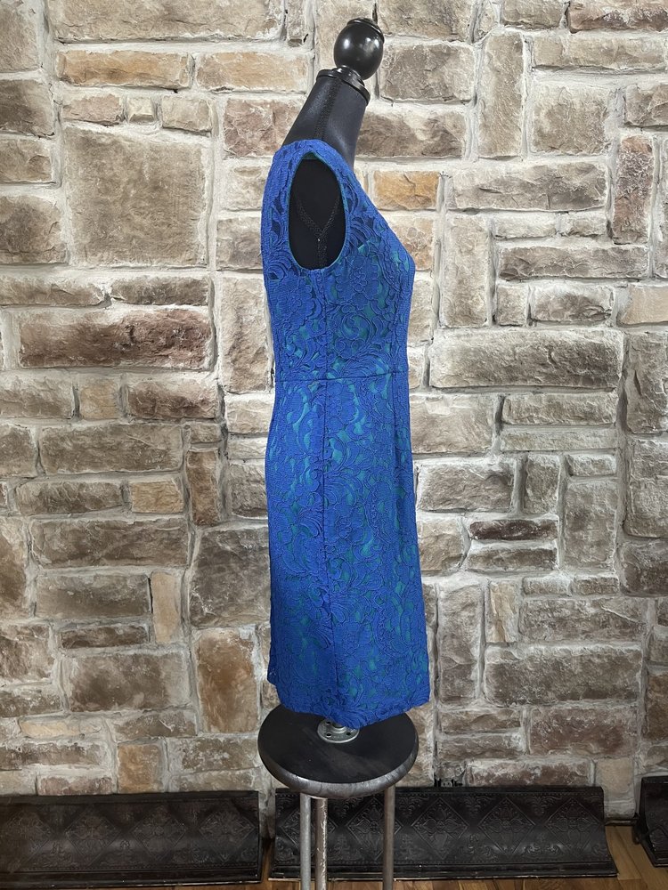 Ivy & Blu Blue and Aqua Lace Overlay Dress, Size 6